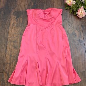 Stunning strapless dress